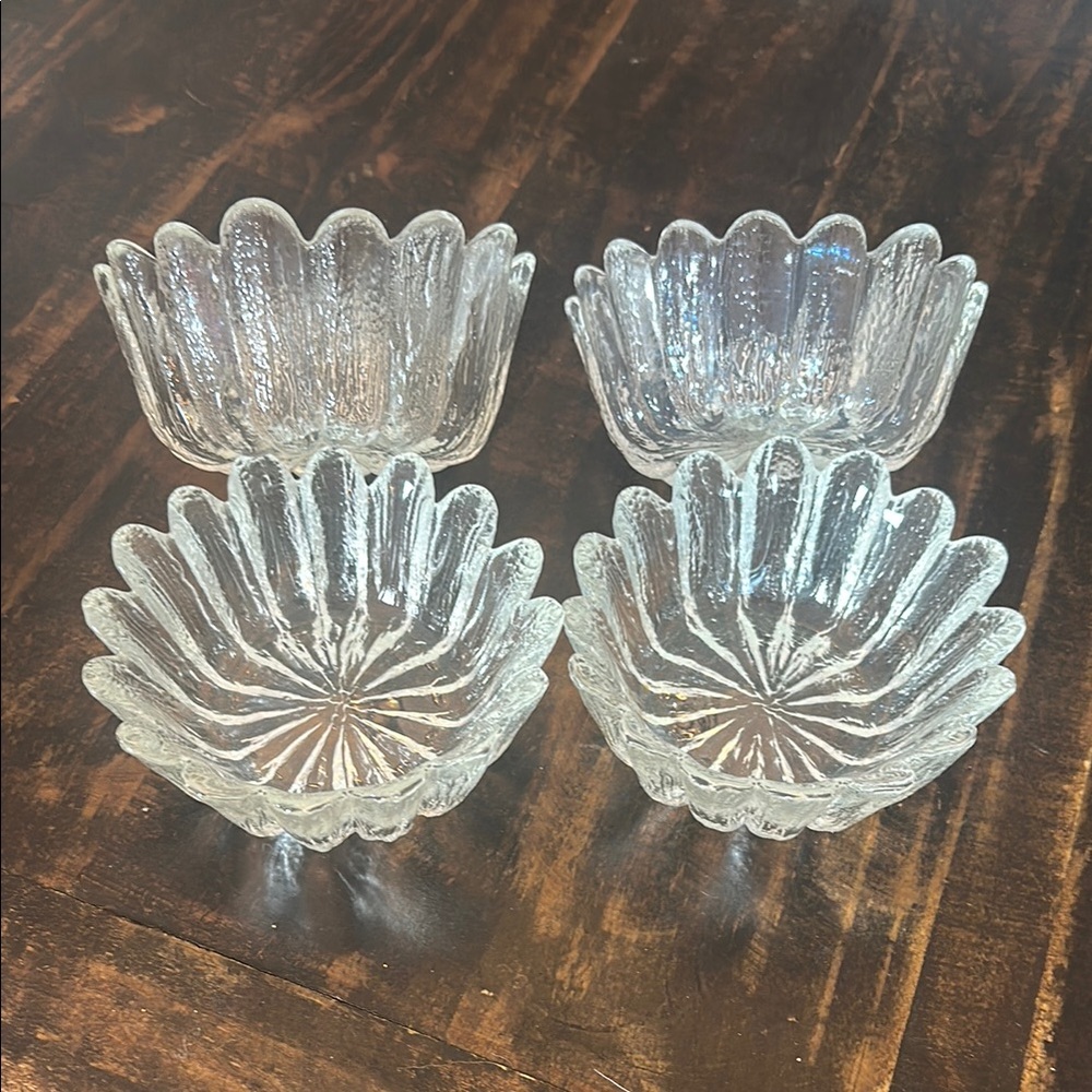 Set of 4 Vintage Holmegaard Textured Glass Flower Bowls